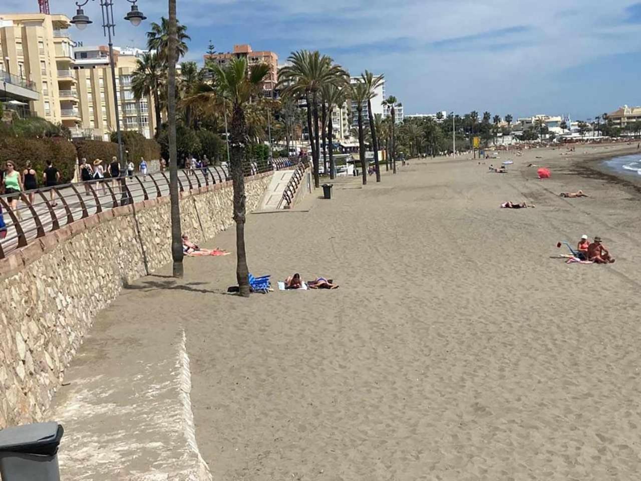 Mar En Calma Benalmadena Apartman Kültér fotó
