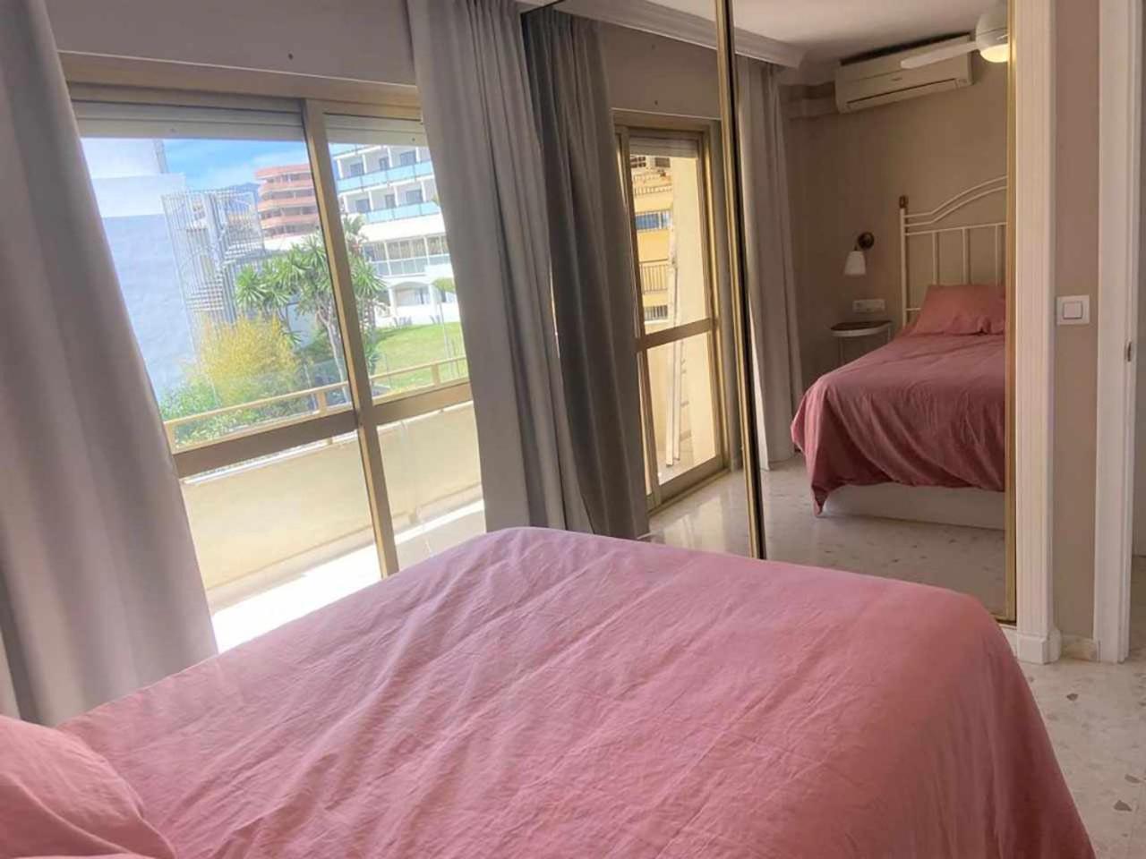 Mar En Calma Benalmadena Apartman Kültér fotó